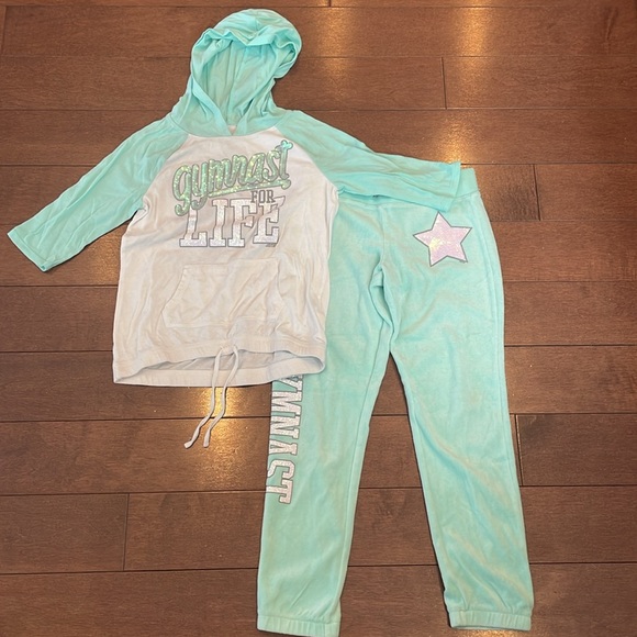 Justice Gymnast For Life Jogging Suit - Picture 1 of 9